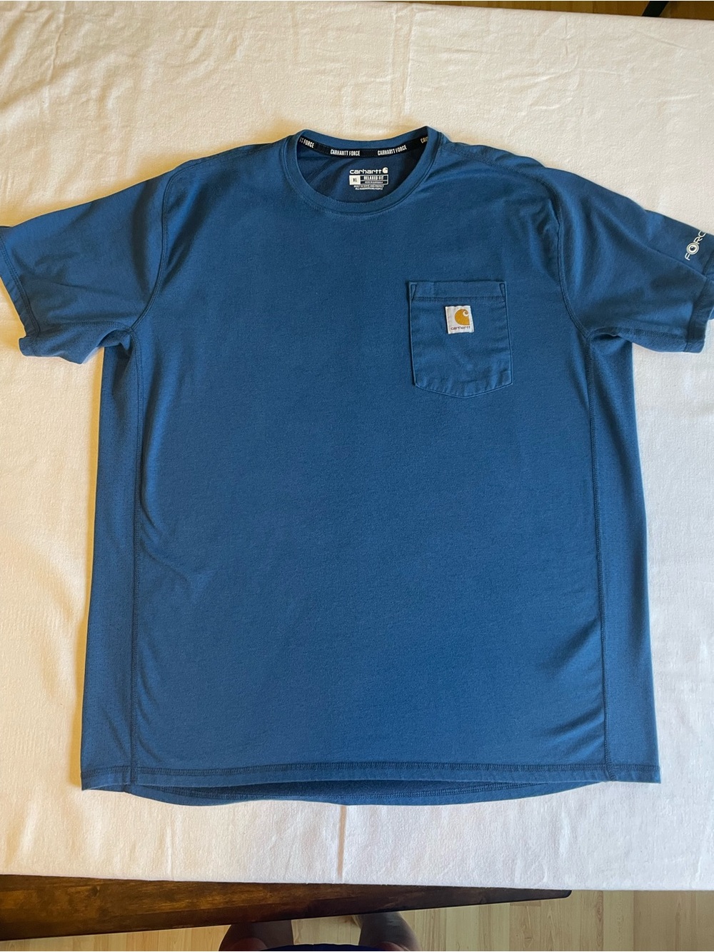 Carhartt Men's Short-Sleeve Pocket Tee in Navy Blue